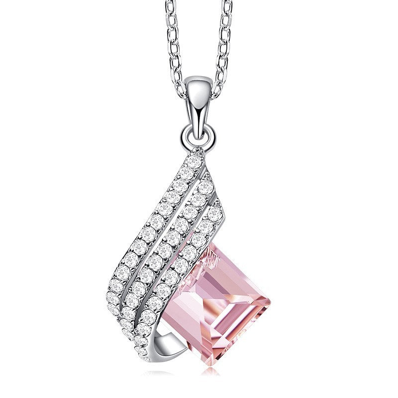Clavicle chain with diamond and crystal pendant