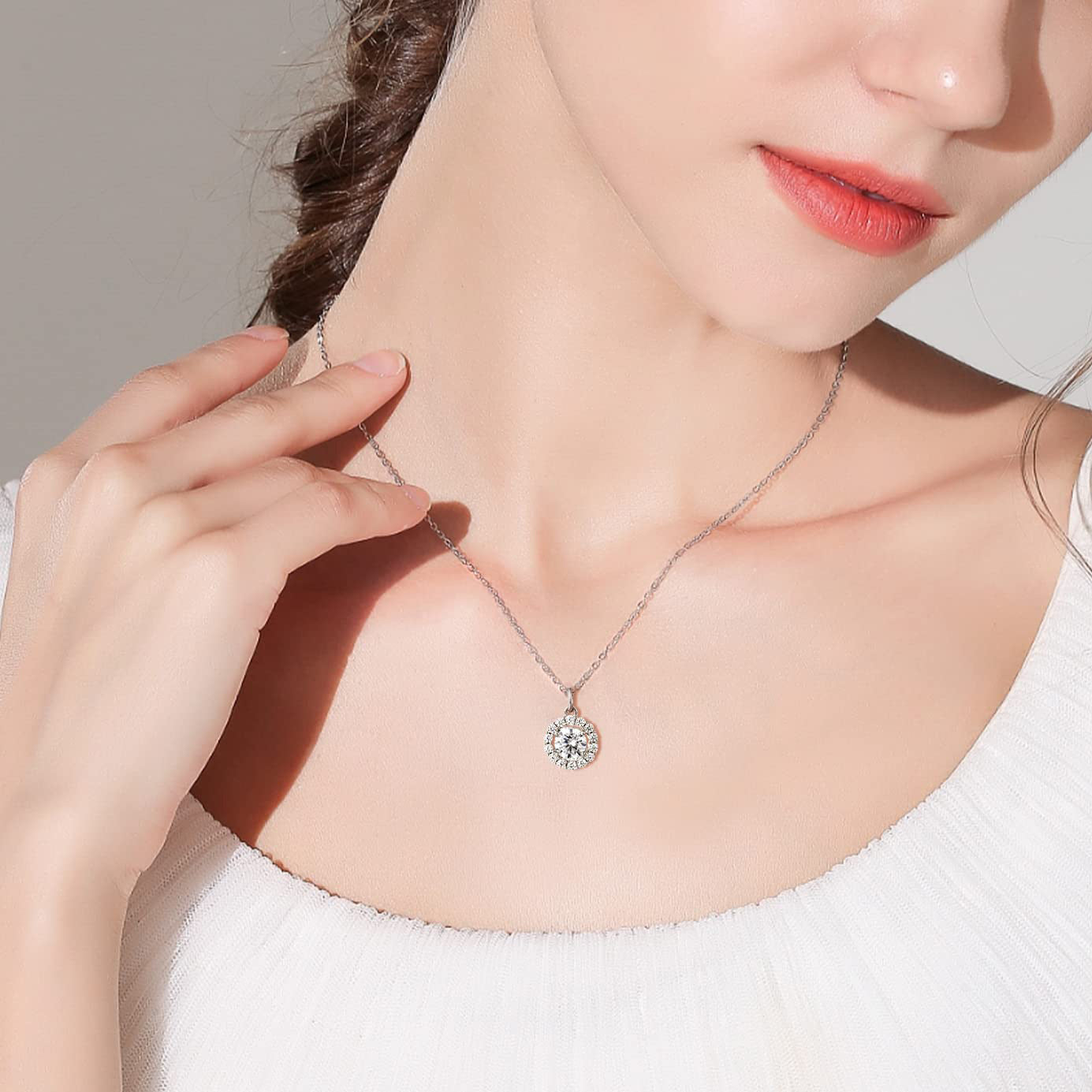 925 Sterling Silver D-color Diamond Necklace